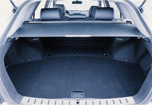 LEXUS-IS-300-SportCross--2001-2005-