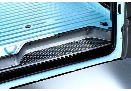IVECO-35-C-14-V--2005-2006-