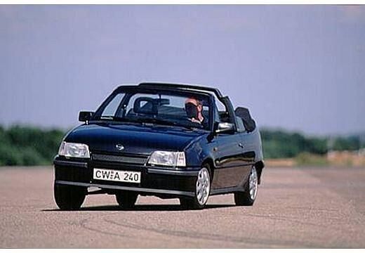 Opel Kadett Schrägheck (1984–1989) 1.4i (60 PS)