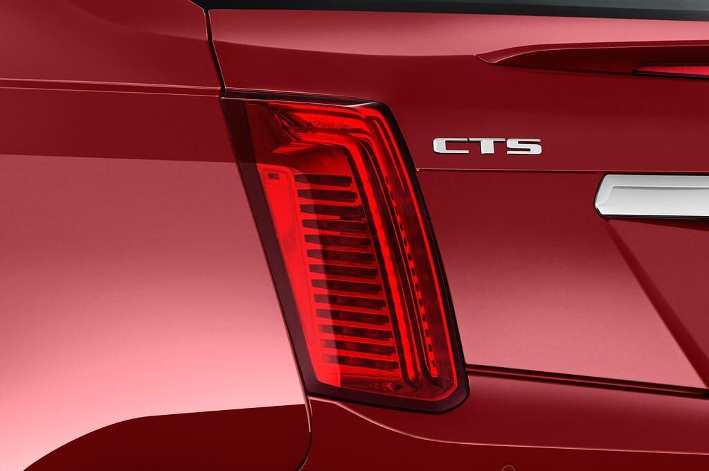 Cadillac CTS V (Baujahr 2016) V 4 Türen Rücklicht