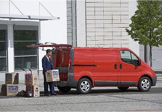 OPEL-Vivaro-2-0-L--2006-