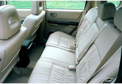 NISSAN-X-Trail-2-0-4x4--2001-2003-
