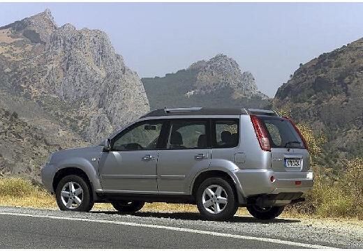 NISSAN-X-Trail-2-0-4x4--2003-2005-