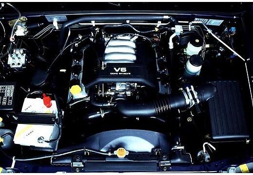 OPEL-Frontera-2-2--1998-2001-