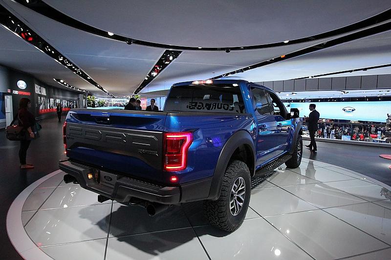 Der Ford F150 Raptor wird vermutlich über 400 PS haben
