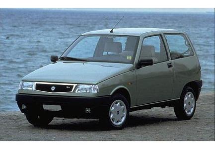 Lancia Ypsilon Schrägheck (1995–2003) 1.1 8V (55 PS) Lancia Ypsilon Schrägheck (1995–2003) 1.1 8V (55 PS)