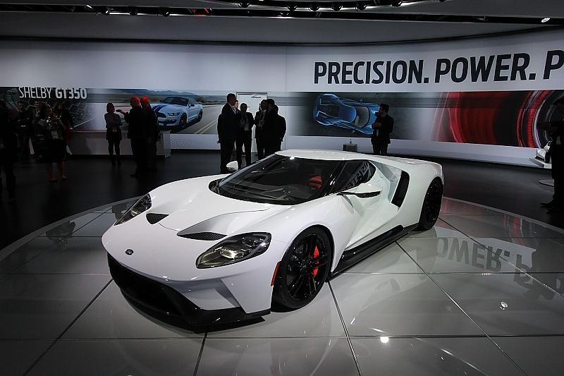 Ford GT - erstmals mit Interieur