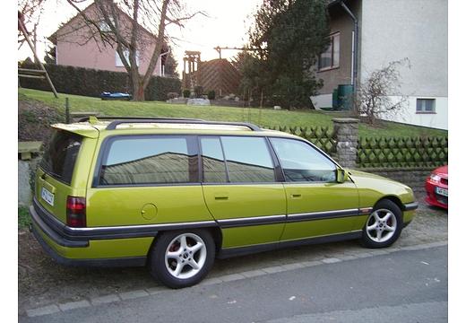 Opel Omega Kombi (1990–1993) 2.6i (150 PS)