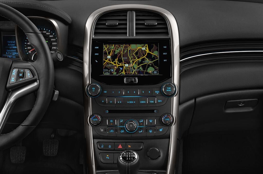 Chevrolet Malibu (Baujahr 2013) LTZ 4 Türen Mittelkonsole
