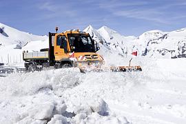 Der Unimog im Winter-Einsatz - Es kann nur einen geben