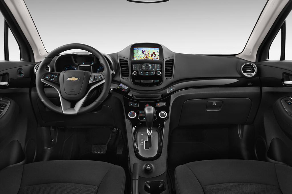 Chevrolet Orlando (Baujahr 2013) LTZ 5 Türen Cockpit und Innenraum