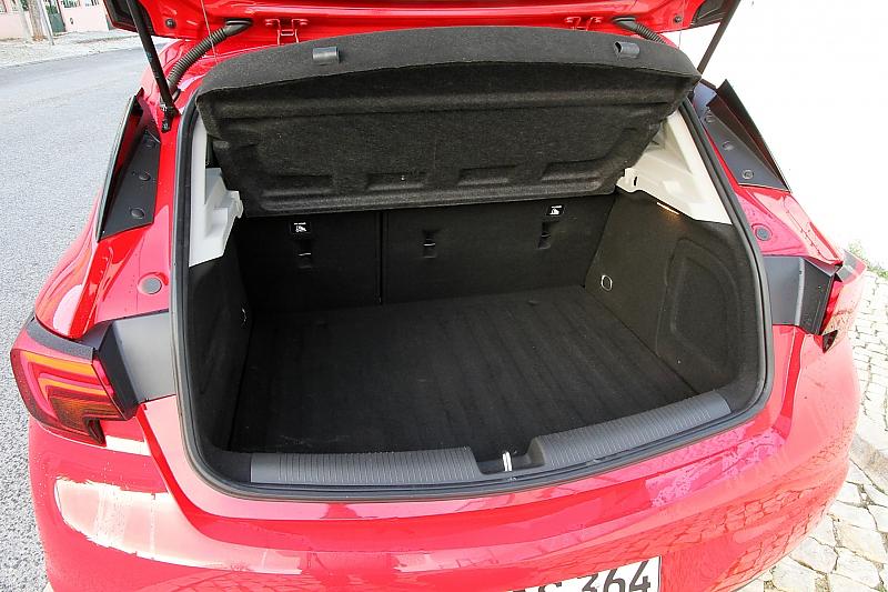 Opel Astra 1.6 CDTi