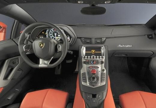 LAMBORGHINI-Aventador-LP-700-4--2011-2011-