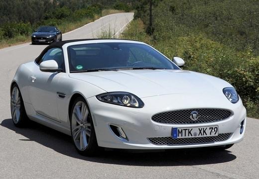 JAGUAR-XK-5-0-Cabriolet--2011-