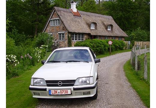 Opel Monza Coupé (1978–1982) 2.5 (136 PS)