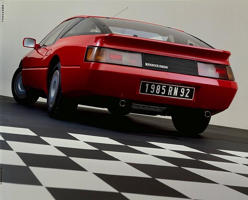 Das Heck des Alpine GT V6 (1985 bis 1987)