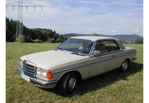 Mercedes-Benz W 123 Coupé (1975–1986) 280 C (156 PS)