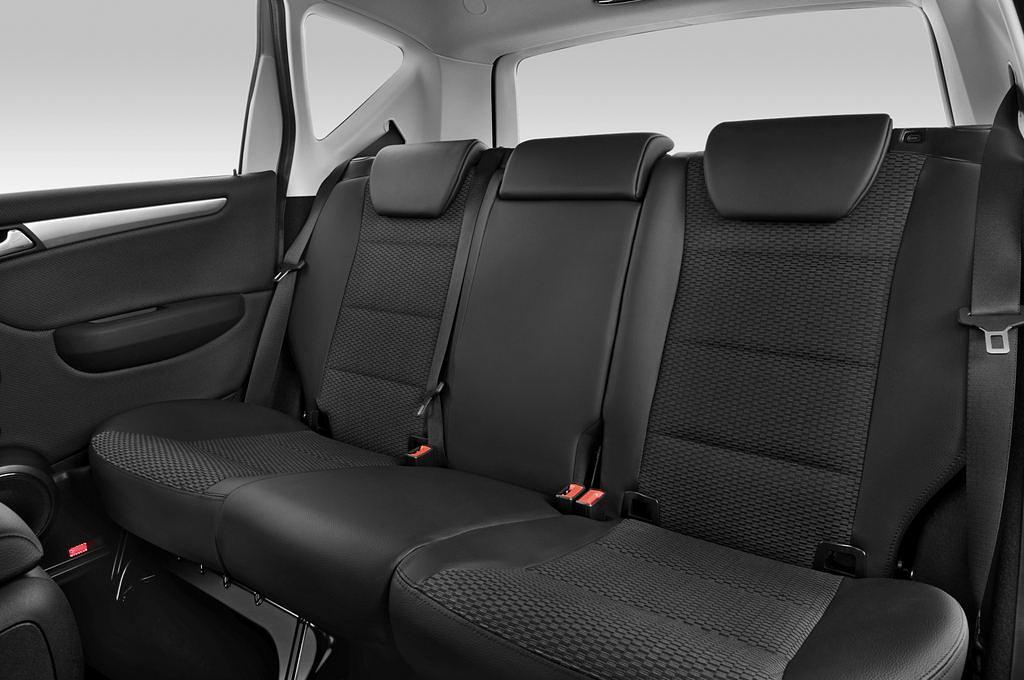 Mercedes A-Class (Baujahr 2011) Avantgarde 5 Türen Rücksitze