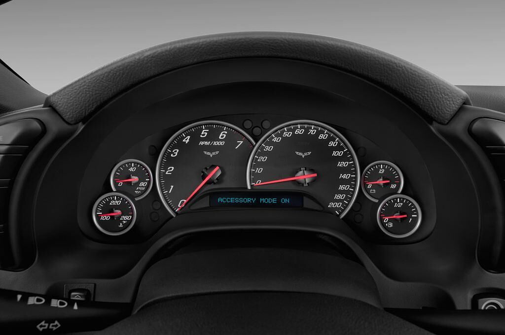 Chevrolet Corvette (Baujahr 2012) Grand Sport 2 Türen Tacho und Fahrerinstrumente