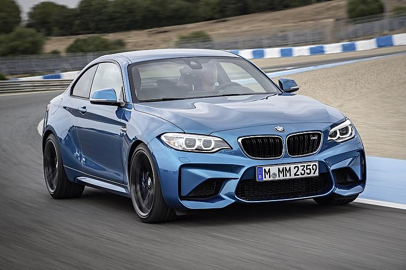 Der BMW M2 steht ebenfalls in Detroit