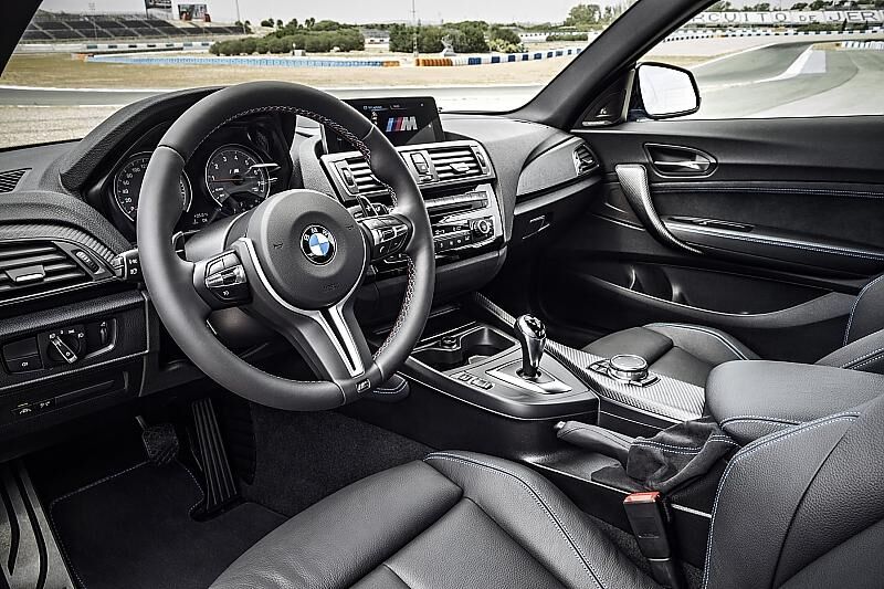 Das Cockpit BMW M2
