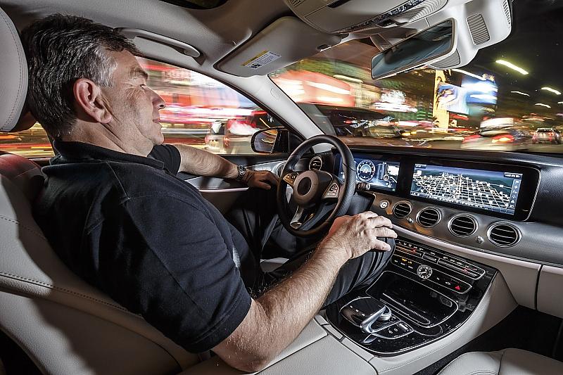 Autonomes Fahren mit der neuen E-Klasse W 213