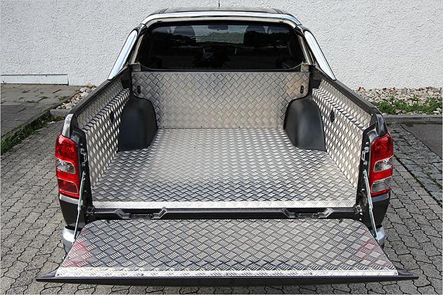 Bis zu 955 Kilogramm kann die Riffelblechwanne aufnehmen