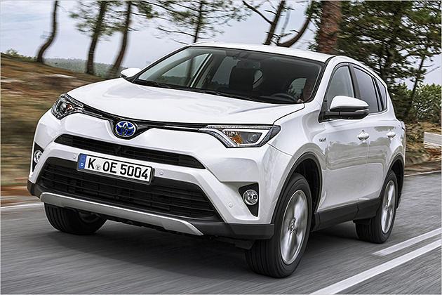 Der geliftete RAV4 startet am 29. Januar 2016. Der Vorverkauf begann allerdings schon im November 2015
