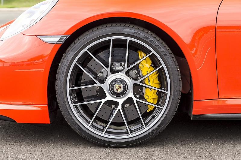 Porsche 911 Turbo S Jahrgang 2016