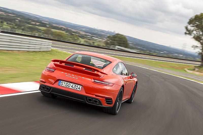Porsche 911 Turbo S Jahrgang 2016