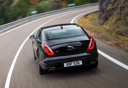 JAGUAR-XJ-3-0-V6-Kompressor-AWD--2015-