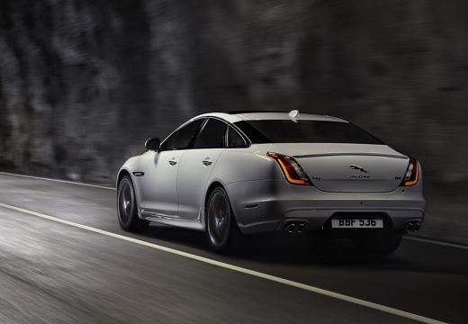 JAGUAR-XJ-3-0-V6-Kompressor-AWD--2015-