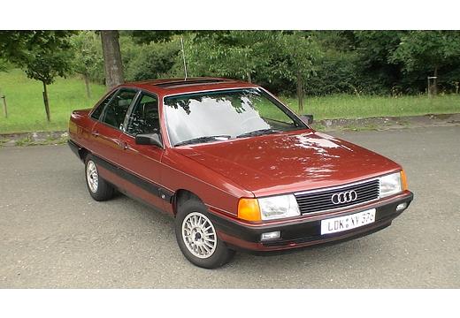 Audi 100 Limousine (1982–1991)