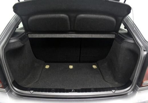 BMW-318td-compact--2003-2005-