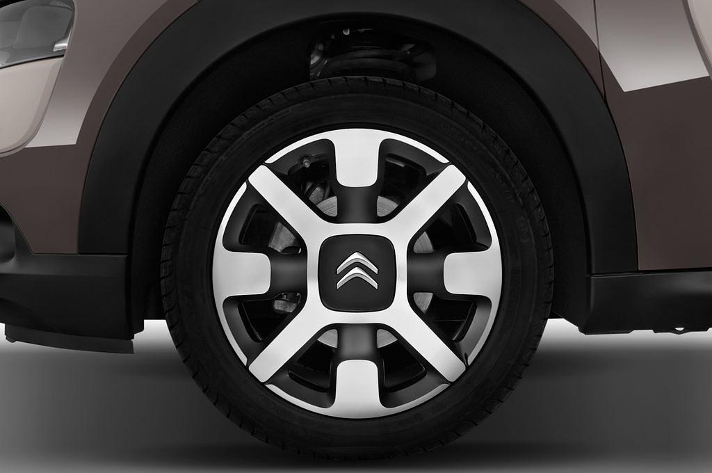 Citroen C4 Cactus (Baujahr 2014) Shine Edition 5 Türen Reifen und Felge