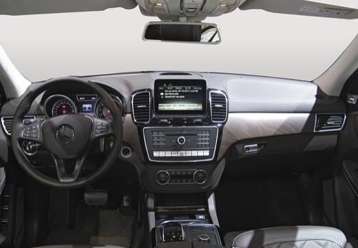 MERCEDES-BENZ GLS (2019 - ) GLS 350 d 4M