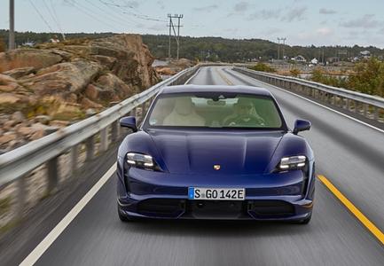 Porsche Taycan Limousine (seit 2019) Porsche Taycan Limousine (seit 2019)