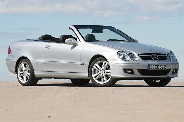 Typisch: Der CLK 320 CDI besitzt die Mercedes-typischen Doppel-Scheinwerfer