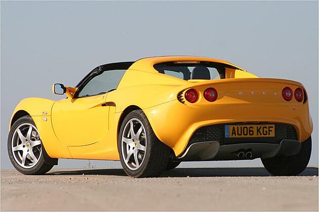 Nichts für Weicheier: Die Lotus Elise ist ein puristischer Roadster