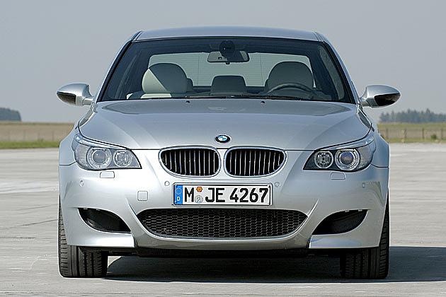 Das Frontdesign des M5 bietet übrigens keinen Platz für Nebelscheinwerfer