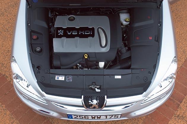 Der V6 HDi ist der erste Sechszylinder-Diesel bei Peugeot