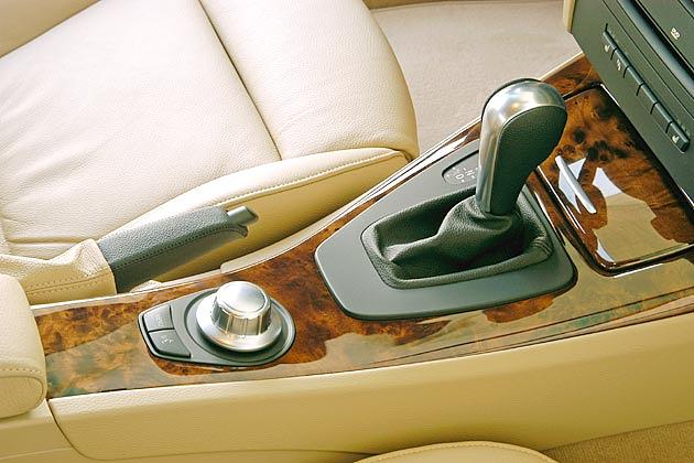 Mittelkonsole mit dem optionalen i-Drive-Controller