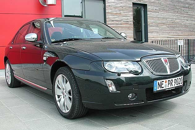 Beim Facelift 2004 wurde auch die Form der Blinker geändert