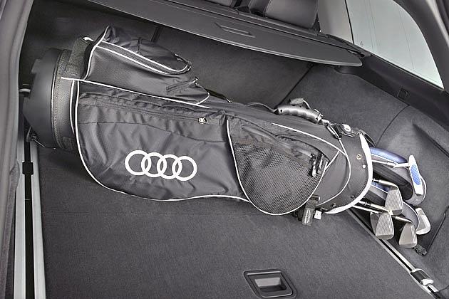 Auch ein Golfback lässt sich elegant und sicher verstauen
