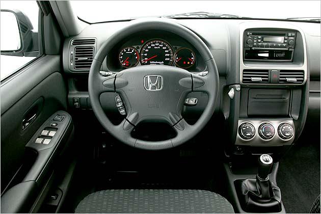 Das neue Cockpit im LS mit geänderten Instrumenten