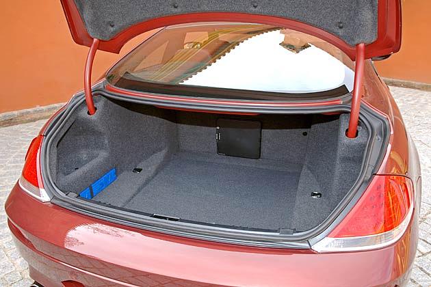 Reisewagen: 450 Liter passen in den Kofferraum