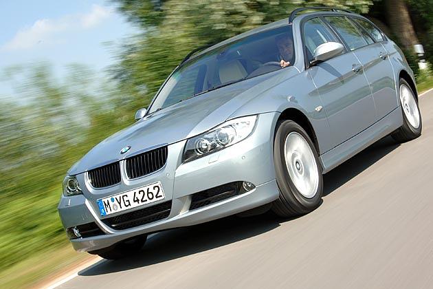 Der 320d Touring fährt 223 km/h Spitze