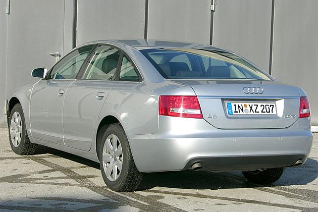 Gestreckte Linie mit relativ kurzem Heck: Audi A6 Limousine