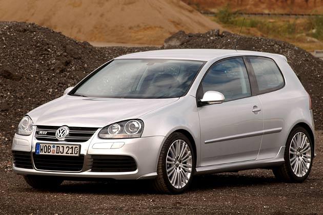 Der stärkste Serien-Golf aller Zeiten: VW Golf V in der besonders sportlichen Version R32
