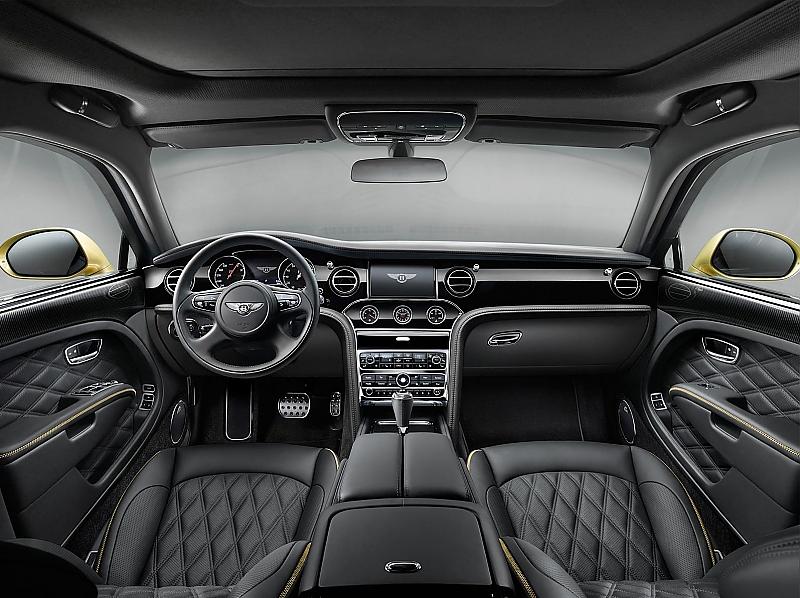 Das Cockpit des Bentley Mulsanne Speed.